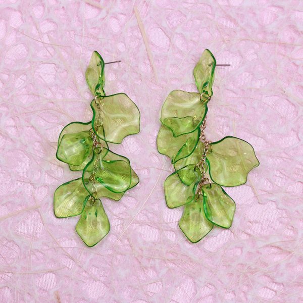 Wholesale Tassels Petals Acrylic Earrings Supply