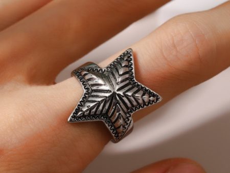 Wholesale Vintage Five-pointed Star Open Alloy Ring Online