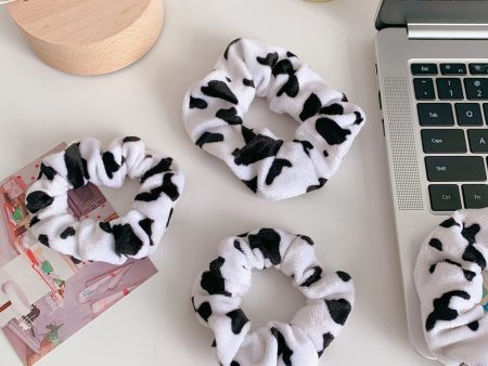 Wholesale Black and White Spotted Plush Hair Scrunchies Discount