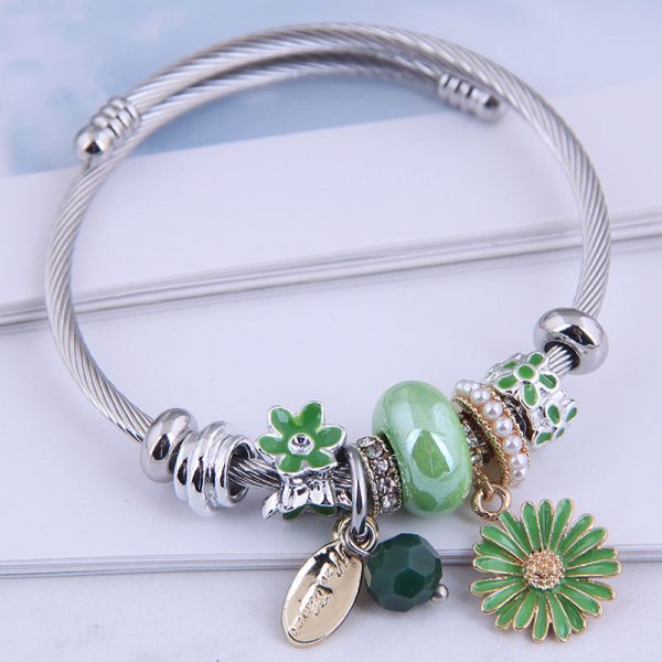 Wholesale Stainless Steel Wire Handmade Beaded Daisy Crystal Adjustable Bracelet Online now