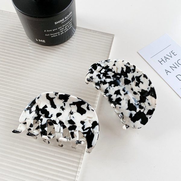 Wholesale Cow Black and White Medium Hollow Acetate Plate Hair Clips Supply