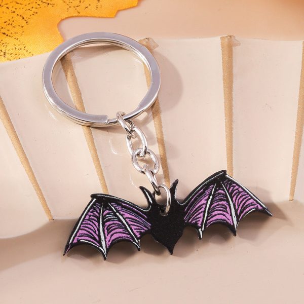 Wholesale Zinc Alloy Cartoon Bat Demon Keychain Discount