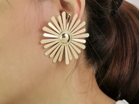 Wholesale Sunflower Bright Alloy Earrings For Sale