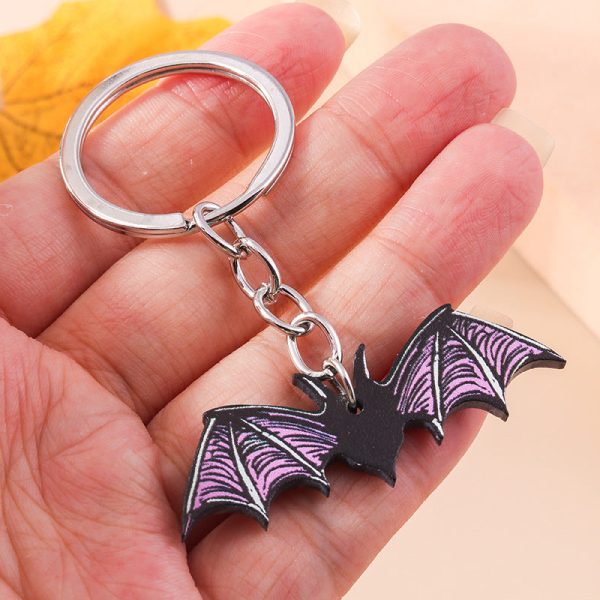 Wholesale Zinc Alloy Cartoon Bat Demon Keychain Discount