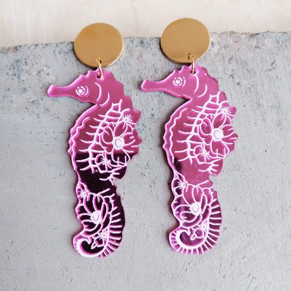 Wholesale 2pairs pack Acrylic Summer Mirror Ocean Seahorse Earrings Hot on Sale