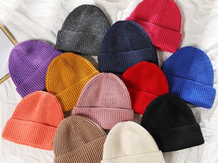 Wholesale Acrylic Knitted Hats For Discount