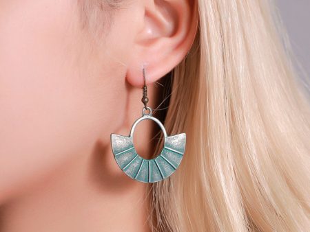 Wholesale Vintage Scalloped Alloy Earrings Online Hot Sale