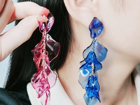 Wholesale Tassels Petals Acrylic Earrings Supply