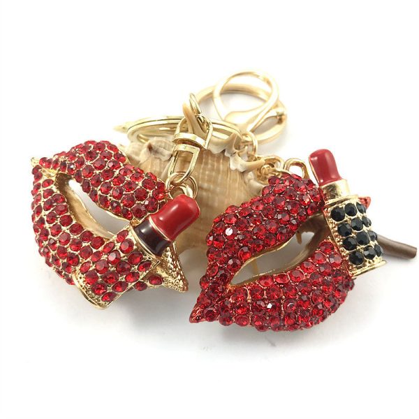 Wholesale Zinc Alloy Lipstick Lips Diamond Keychain Cheap