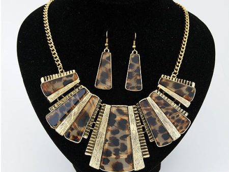 Wholesale Vintage Leopard Alloy Necklaces Hot on Sale