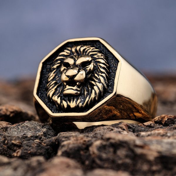 Wholesale Titanium Steel Lion Head Ring on Sale