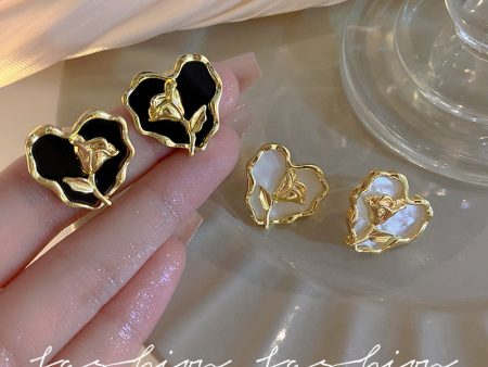 Wholesale Tulip Flowers Love Heart Alloy Earrings Online